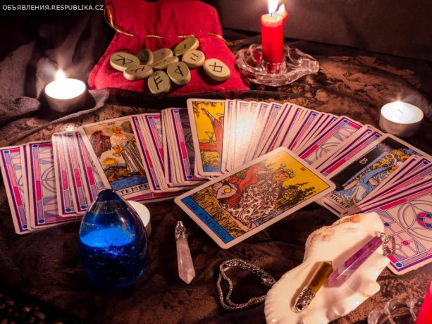 praktikuiushhii-parapsixolog-taro-maister-bioenergetik-big-0