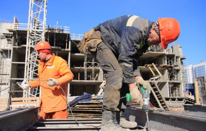 rabota-na-stroike-big-0