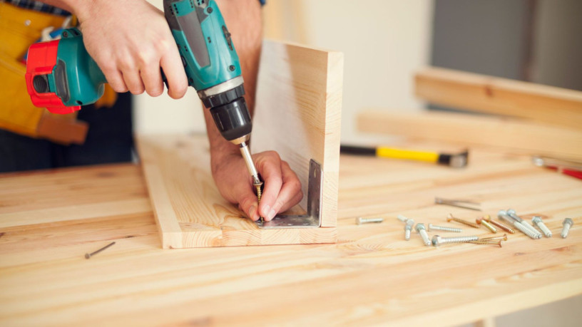 nuzny-sborshhiki-mebeli-big-0