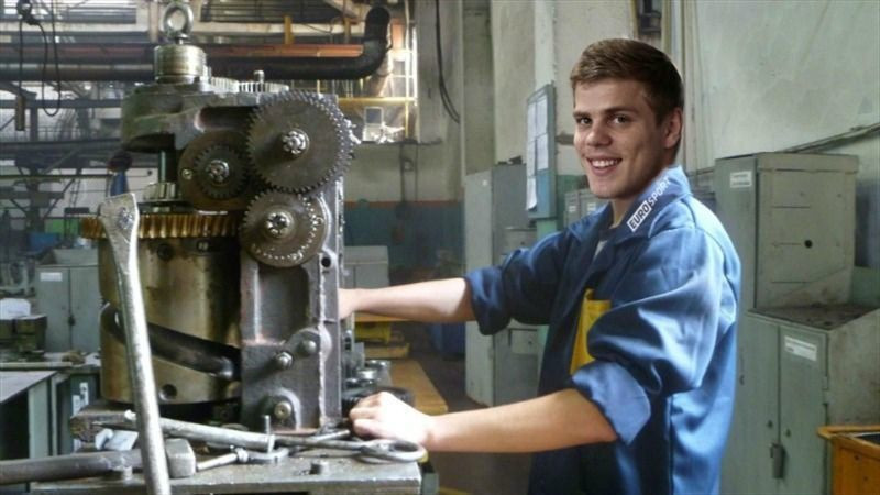 slesar-na-zavod-big-0