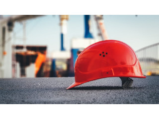 Будівельник