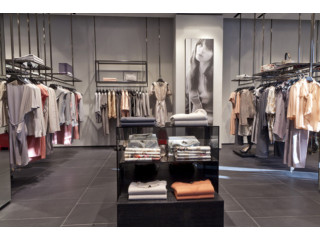 Продавец-консультант