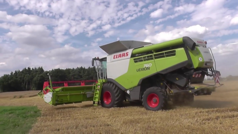 kombainer-claas-lexion-760-big-0